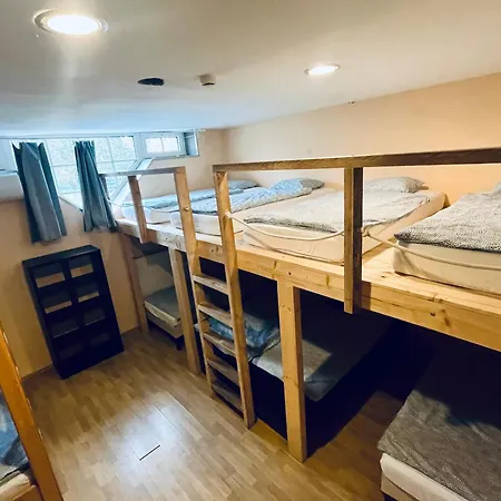 Dokk Agard Bed & Breakfast Gárdony